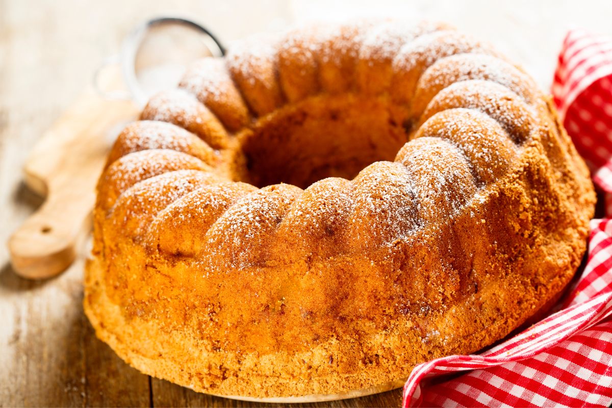 Bundt cake very lightly dusted with powdered sugar.